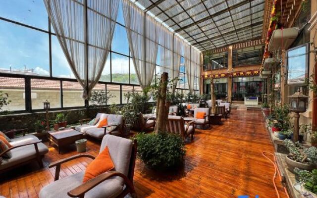 Qingshu Garden Hotel