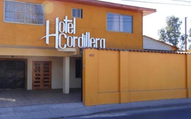 Hotel Cordillera