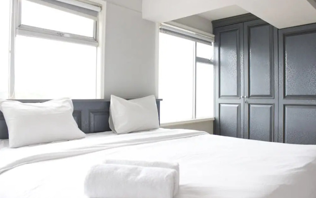 Spacious & Trendy Studio at Jarrdin Cihampelas Apartment