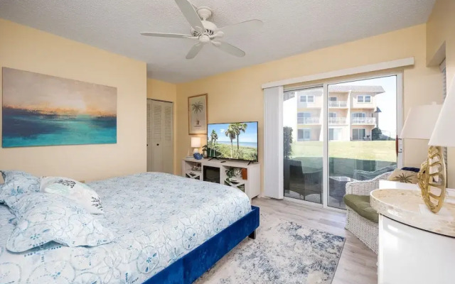 Creston House Condominium