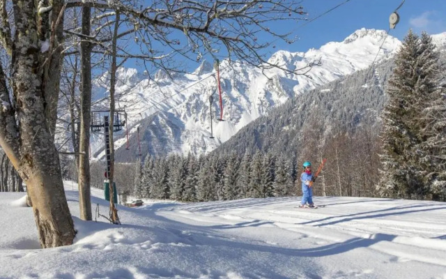 Apartment in Doucy With Mountain Views