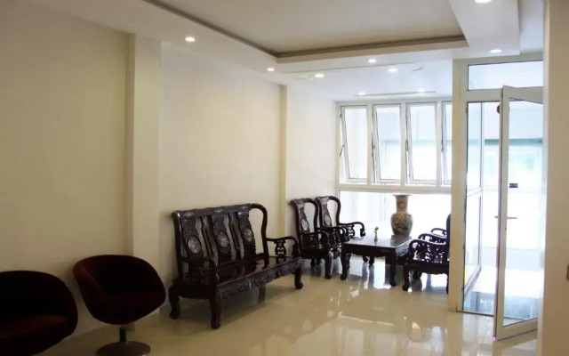 Anh Truc House - Near Front Beach