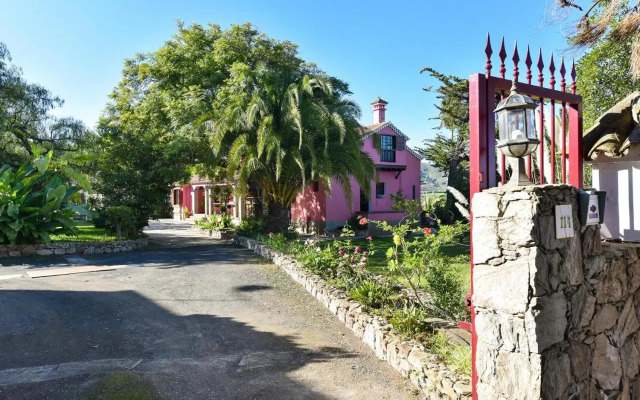 Finca Madronal with Pool in Gran Canaria