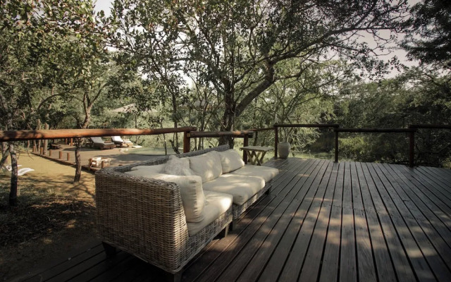 Ngama Tented Safari Lodge