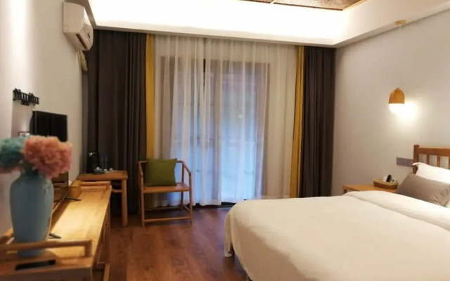 Artistic Conception Yard