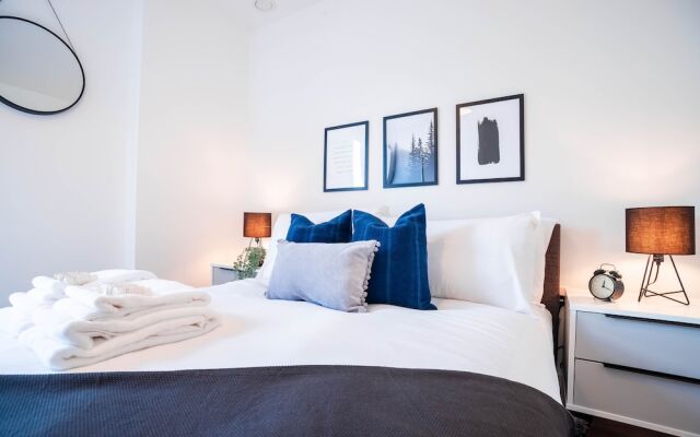 The Interchange Apartment by Opulent