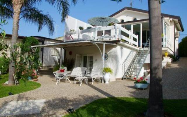 Villa Volli Three Rooms