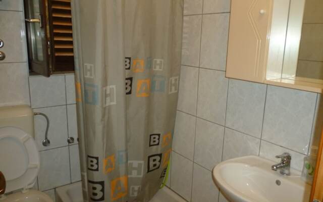 Apartments Bucic