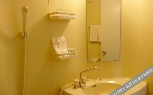 Zixin City Hotel