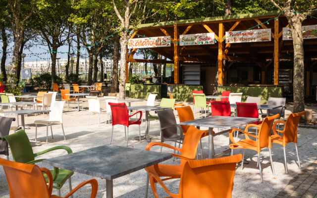 Marina Paradise