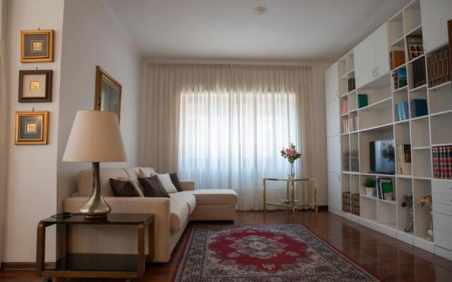 Plumbird Boutique & Apartment