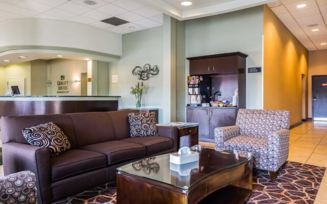 Quality Suites Downtown Colorado Springs