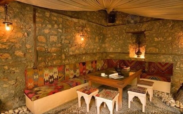 Alp Pasa Regency Suites