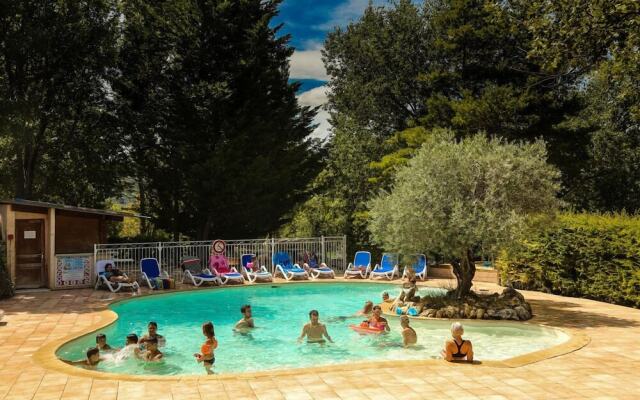 Camping Domaine De Chanteraine