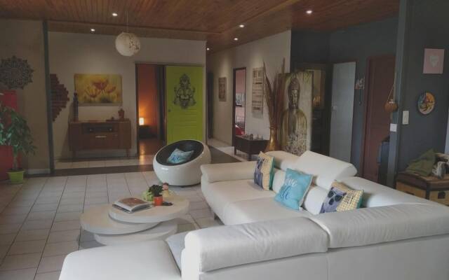 House With 2 Bedrooms in Livron-sur-drôme