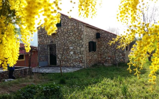 The Stone House-Zacharatos Nikolaos