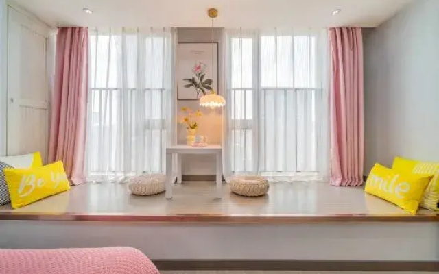 Langqing Hongsheng Hotel Apartment (Guanyin Bridge Branch)