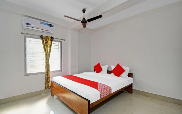 OYO 87280 Hotel Grand Eden