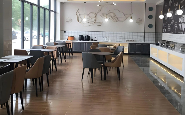 GreenTree Inn Express Qingdao Laixi High-Speed Railway Station Shenzhen Road