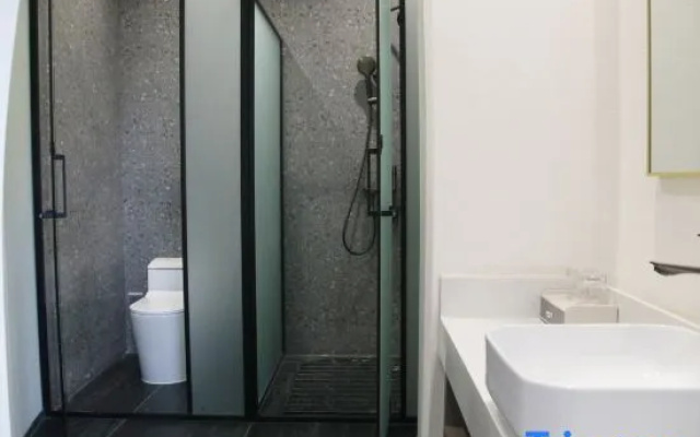 Yunyue Xingchen Homestay (Guiyang Huaxi Park Subway Station Guizhou University Huaxi South Campus) – Bathroom – Guiyang