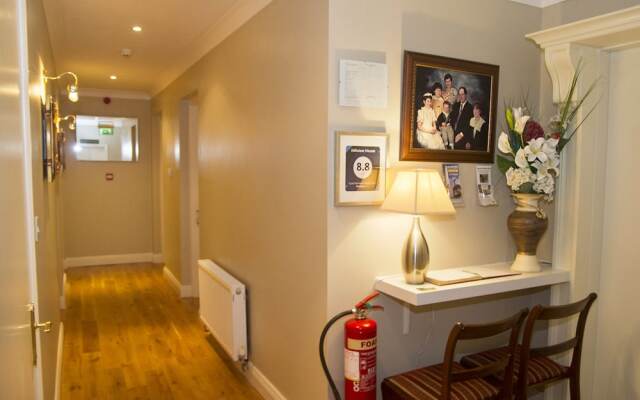 Hillview House