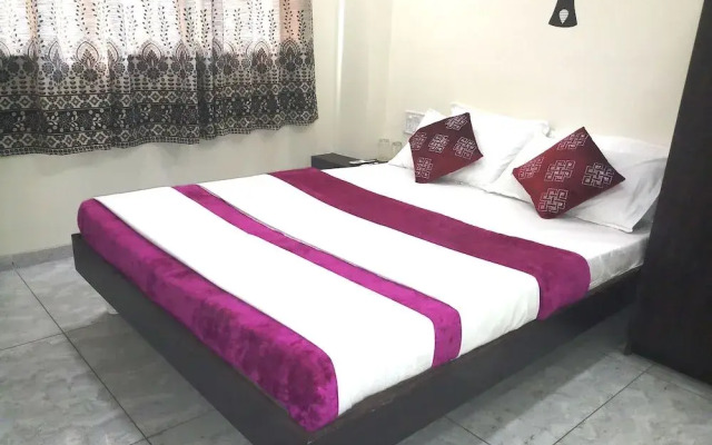 Hotel Royal Front Residency