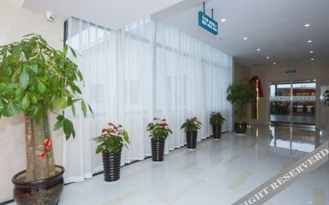 Sanfeng Hotel