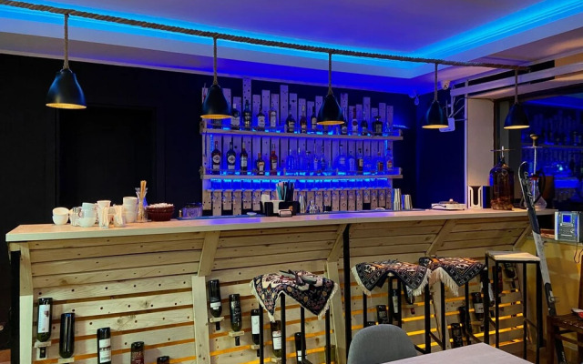 Veranda Hotel
