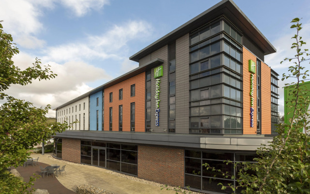 Holiday Inn Express Dunstable by IHG