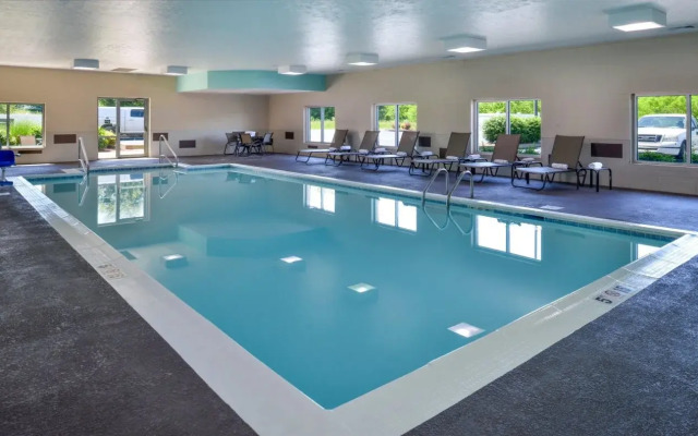 Holiday Inn Express Campbellsville by IHG