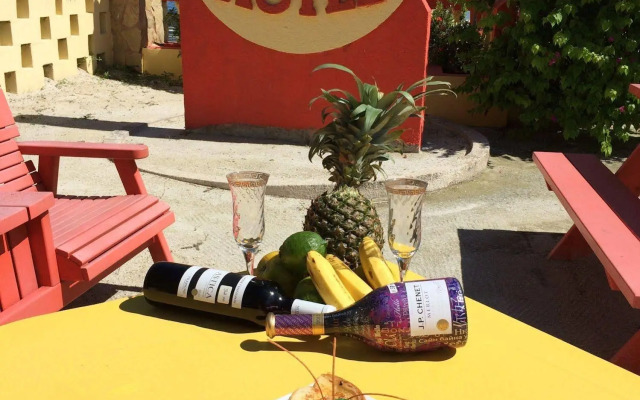 Tropical Paradise Hotel