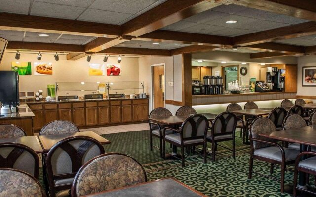 Quality Inn & Suites Goshen