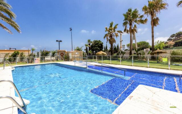 Rio in Fuengirola with 3 bedrooms and 2 bathrooms