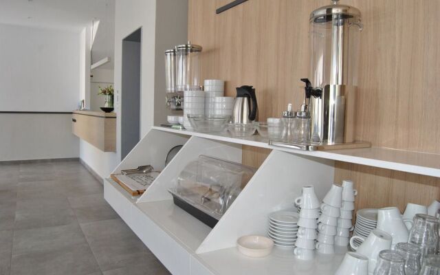Theofilos City Hotel