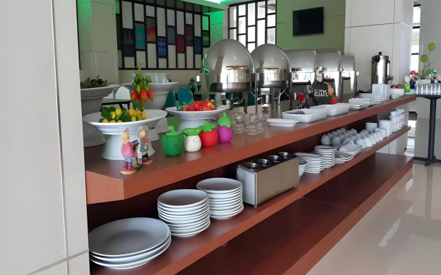 Puri Indah Hotel