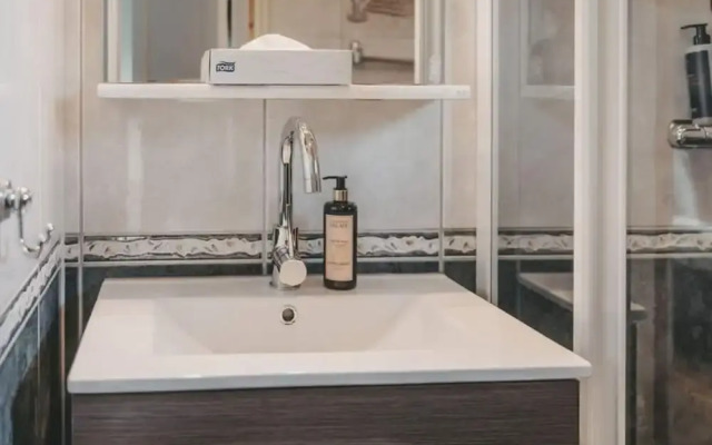 Appealing Vacation Home With Free Breakfast