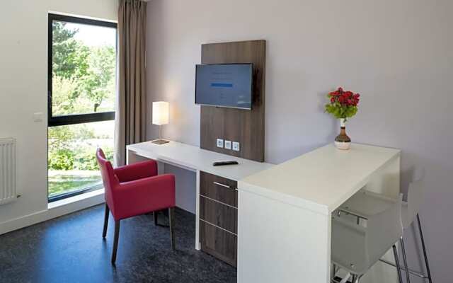 Adonis Dijon Maison Internationale