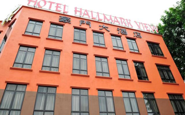 Hallmark View Hotel