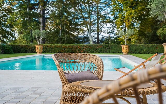 Château Des Grotteaux