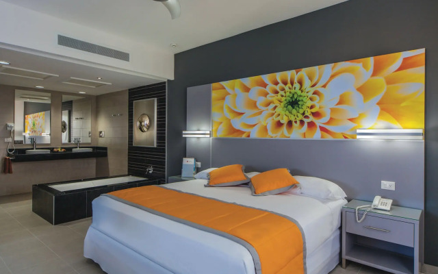 Hotel Riu Cancun -  Adults Only - All Inclusive
