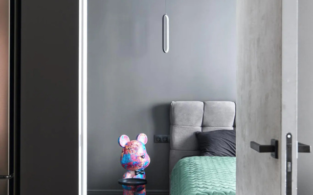 Апартаменты на Октябрьской набережной 44