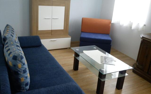 Antonija - jacuzzi and fitness - A2(2+2)