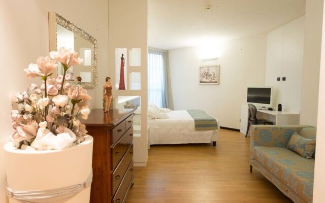 Continental Urban Art Hotel