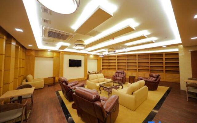 Royal Swiss Lahore