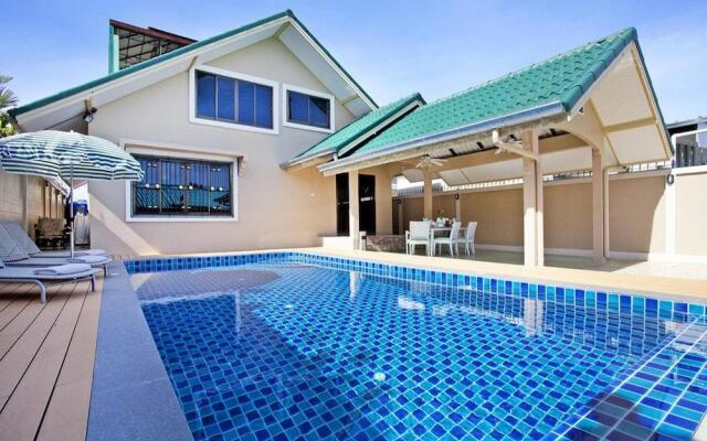 Pool Villa Tanzanite near Walking Street