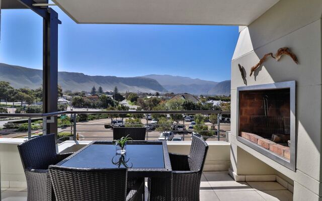 Whale Coast All-Suite-Hotel