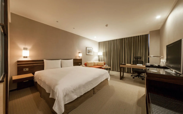 Sol Hotel