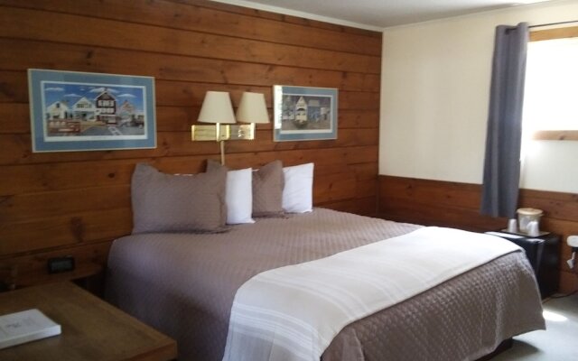 Wiscasset Woods Lodge