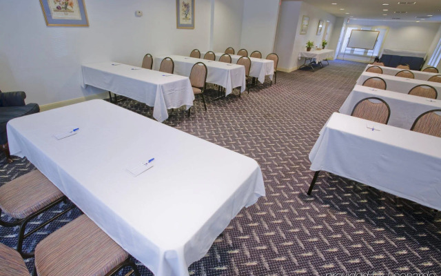 Americas Best Value Inn Austin University