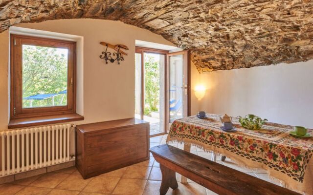 House Ronco Dongo 32460